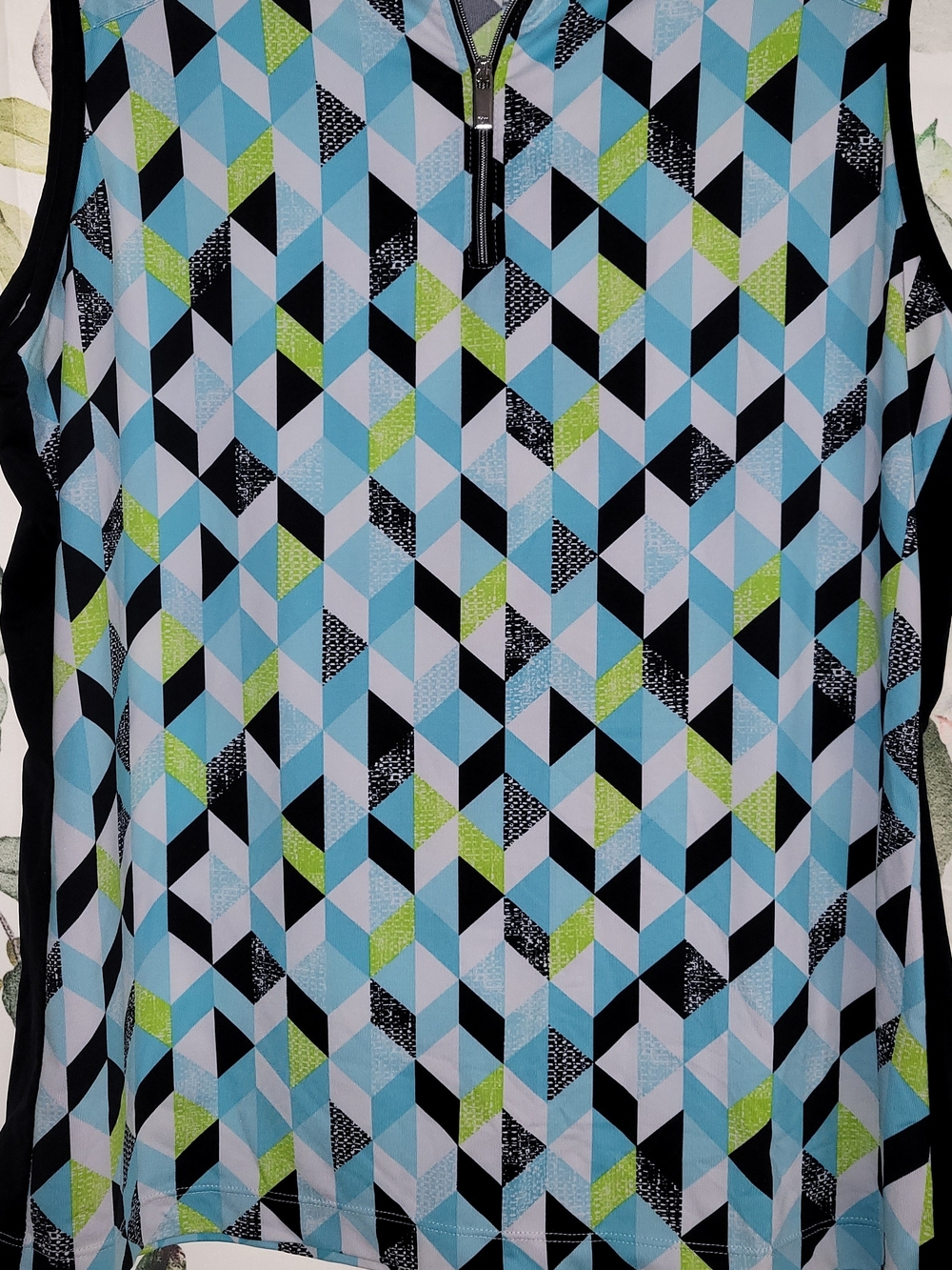 Sleeveless Performance Tank Top in Blue & Lime Geometric Print